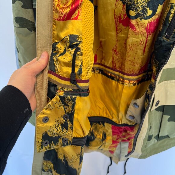 L.A.M.B x Burton Riff Parka Camo Snowboard Jacket Size XS - Picture 7 of 13